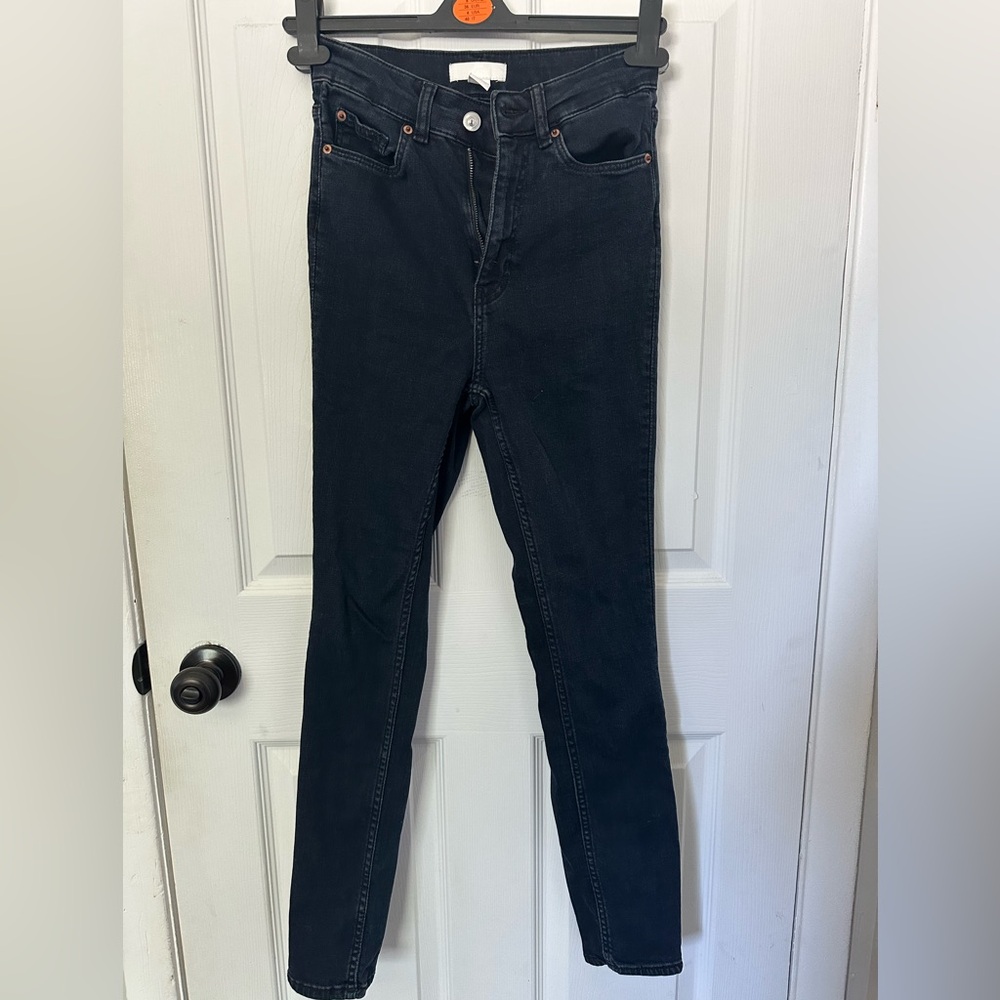 H&M Women's Dark Blue Skinny Jeans